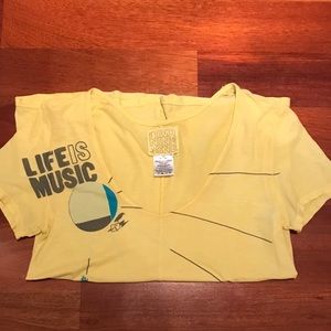 “Life is music” tee